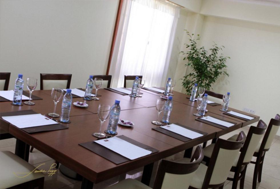 Grand Libertad Hotel 4*